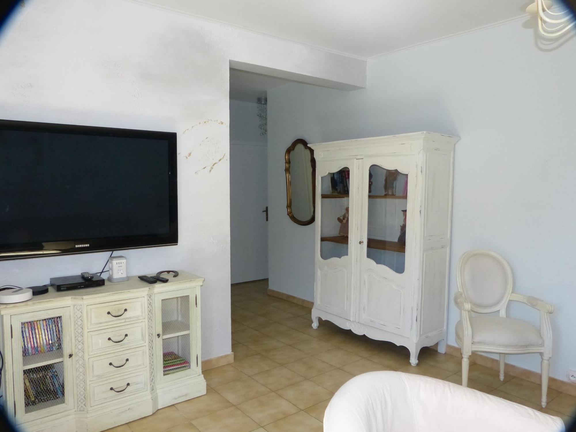 Eclats Du Sud Hebergements "Les Lavandes" Ou "Les Romarins" Meubles De Tourisme Classes 3 Etoiles Auriol ห้อง รูปภาพ